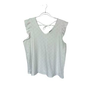 Ava & Viv White Eyelet Flutter Sleeve Tank - Size 2X